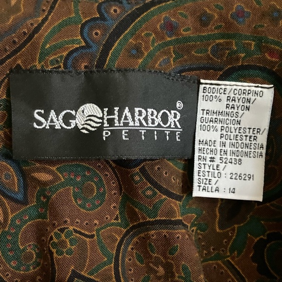 Quilted jacket with frog closures in boho paisley print - Picture 5 of 10